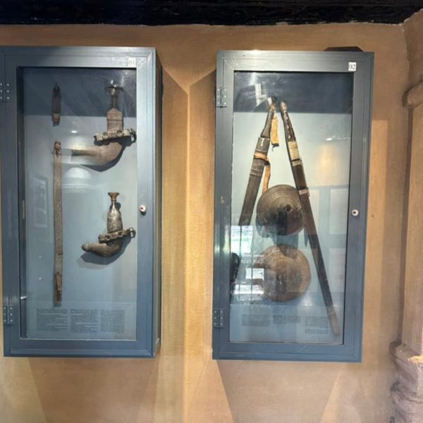 Artifacts inside a glass box 